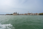 Blick auf die Basilica di Santa Maria della Salute und Canal Grande